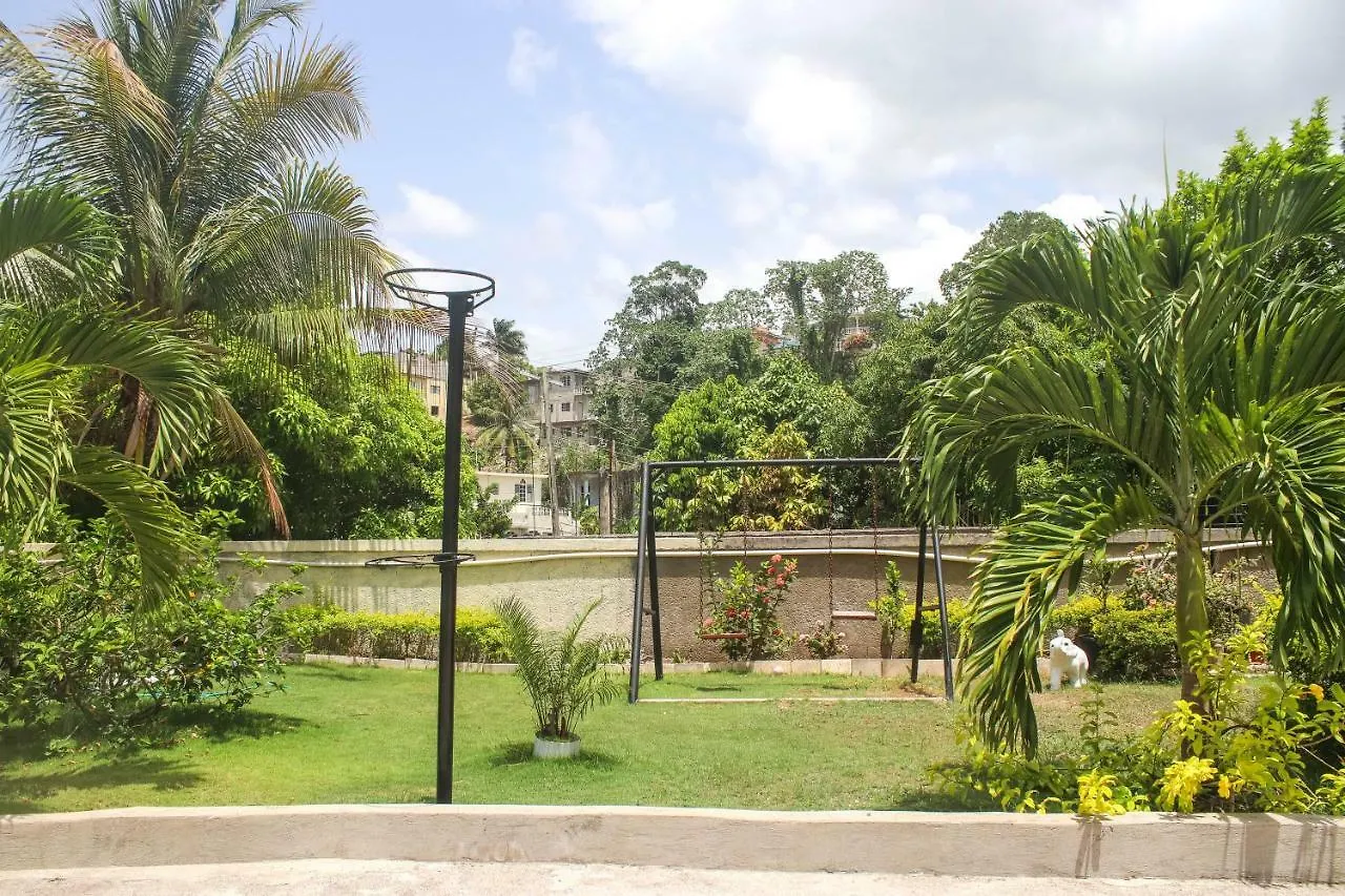 Ericson Studio -Porto Bello Montego Bay 0*,  Jamaica