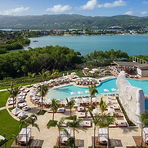 5* Semesteranläggning (resort) Breathless